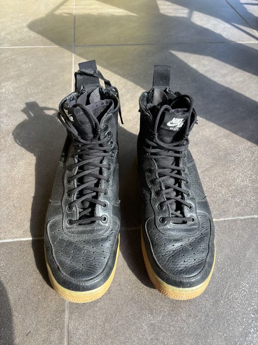 Buty męskie Nike Special Field Air Force 1 Mid "Black" 43