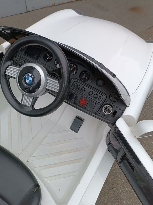 Дитячий електромобіль bmw z8