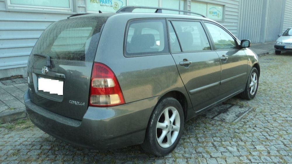 Toyota Corolla Combi 1.4 D-4D 2004 - Para Peças