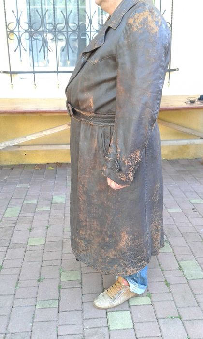 Продаю німецький шкіряний плащ часів другої світової війни