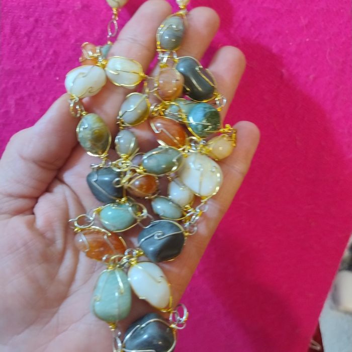 Бусы из натуральных полудрагоценных камней