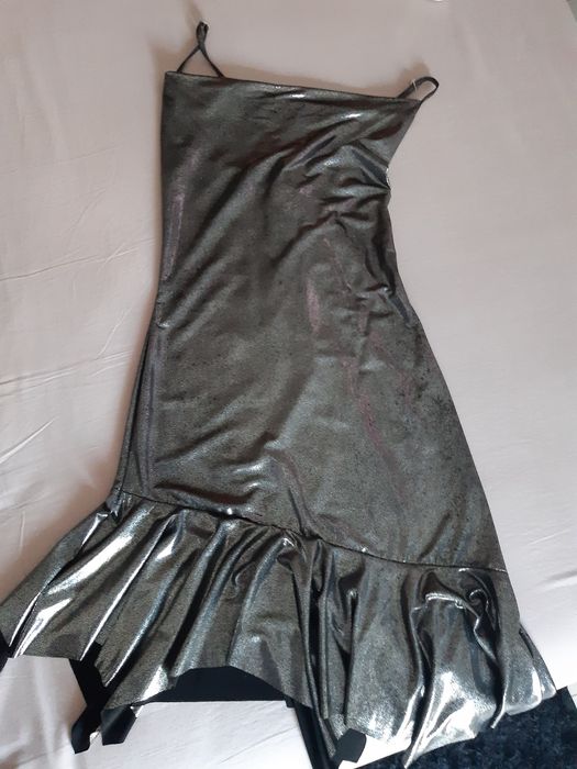 Vestido prateado tam: S