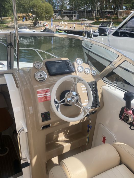 Motorówka Coral 750 HT
