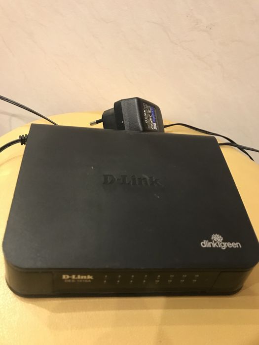 D-Link Des-1016A комутатор