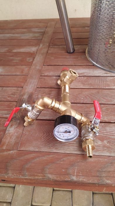 Hydroprasa, prasa hydrauliczna do owoców 24l