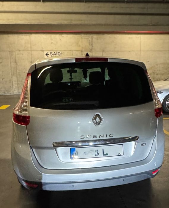 Renault Grand Scénic 1.5 dCi | 7 Lugares