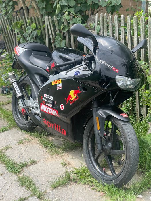 Продам aprilia rs