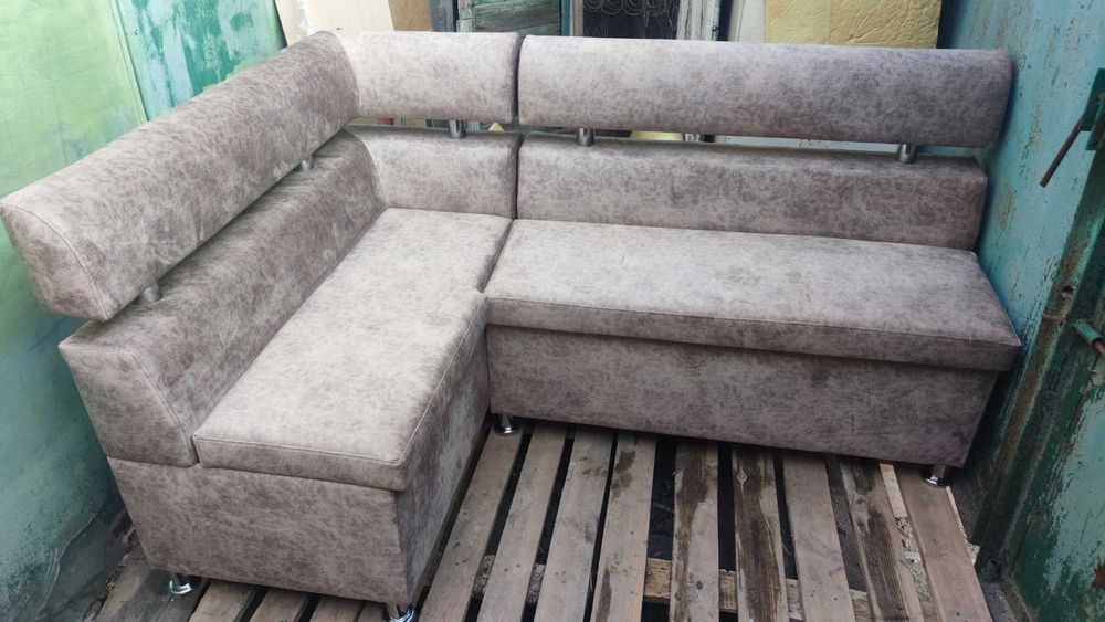 Кухонный уголок от 8000 гр