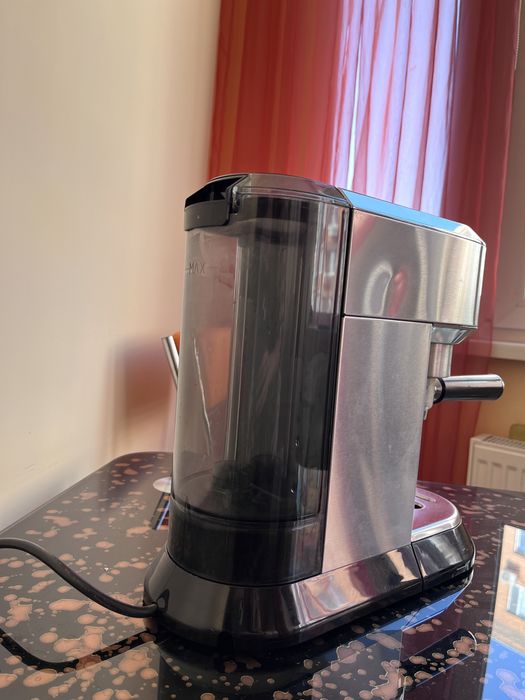 Кавоварка Delonghi