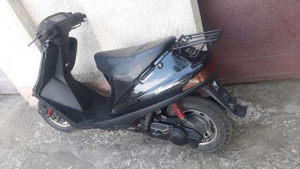 Продам мопед Сузуки Адрес 100куб.