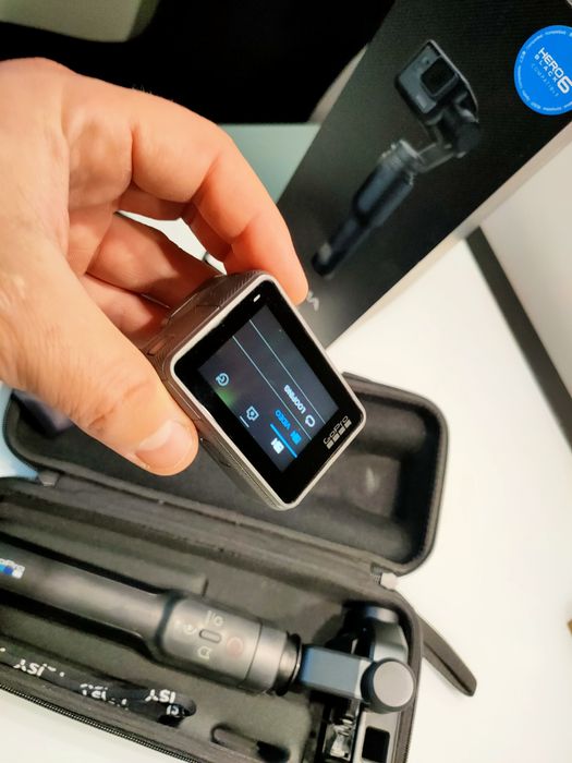 GoPro Hero 6 black + Karma Grip + case + bateria