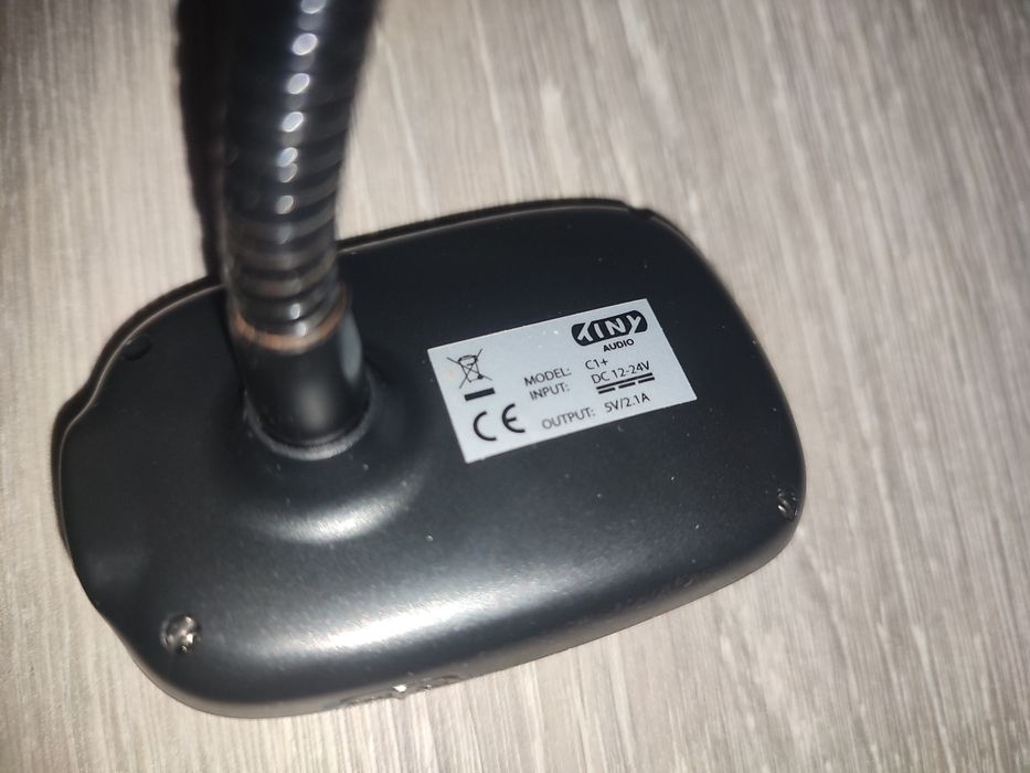 Трансмітер FM Tiny Audio + USB 5V 2.1A