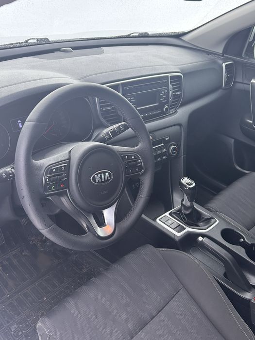 Продам авто Кіа Спортедж 2018 року, не фарбувався, обслугований