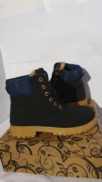 Buty nowe damskie zimowe czarne rozmiar 38