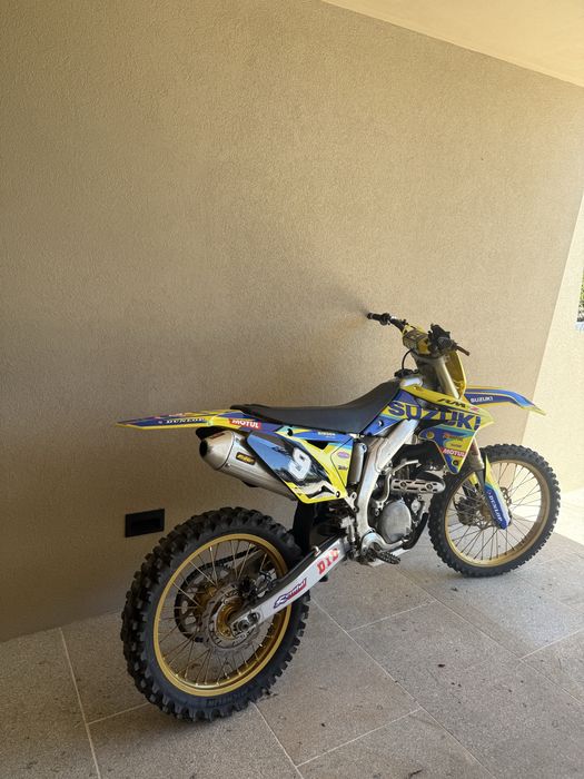Suzuki RMZ 450 estado impecavel.