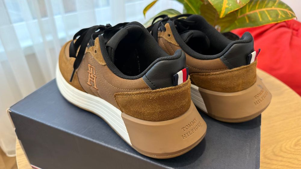 Кросівки Tommy Hilfiger CLASSIC ELEVATED RUNNER MIX 42-43