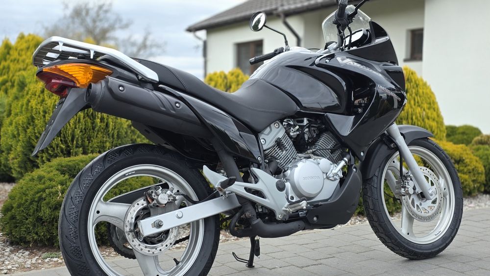 Honda VARADERO 125 2005 rok na kat. B lub A1