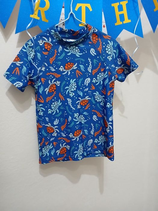 Костюм для плавання