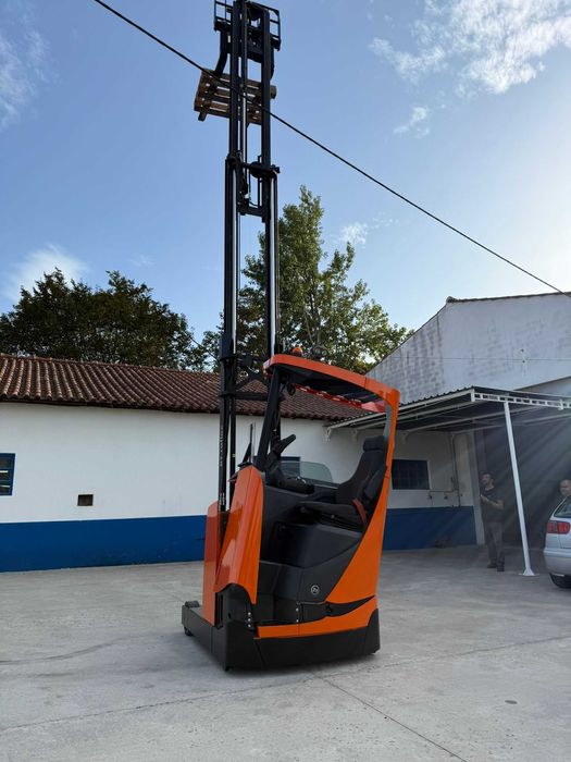 TOYOTA 48V IMPILHADOR STACKER 6750mm