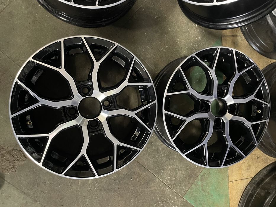 R14 4/98 новые диски Ваз Приора Калина