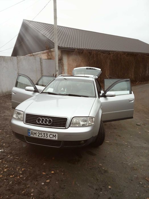 Автомобіль AUDI A6 C5 2,5 дизель QUATTRO