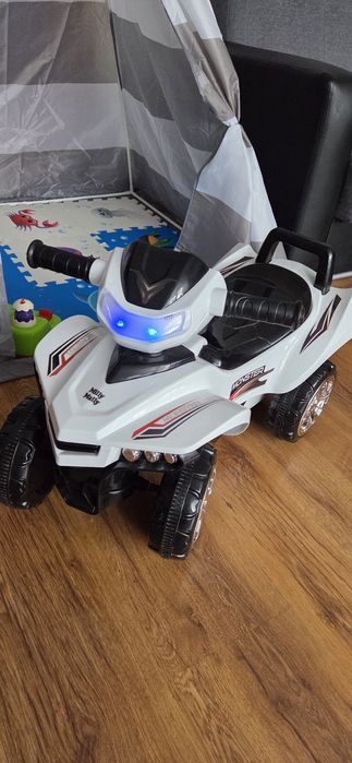 Pojazd, quad dla dziecka 12 + Nowy