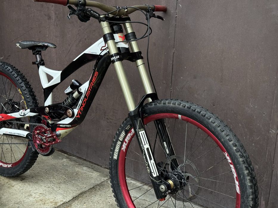 Yt tues  велосипед для downhill