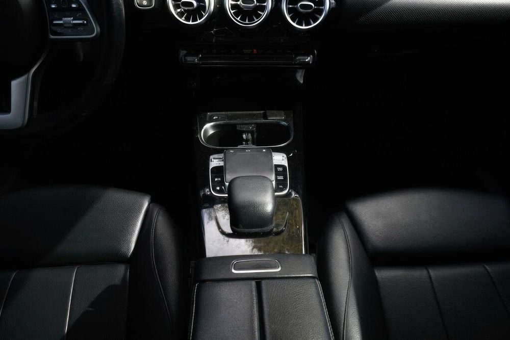 Mercedes-Benz A-class      2021