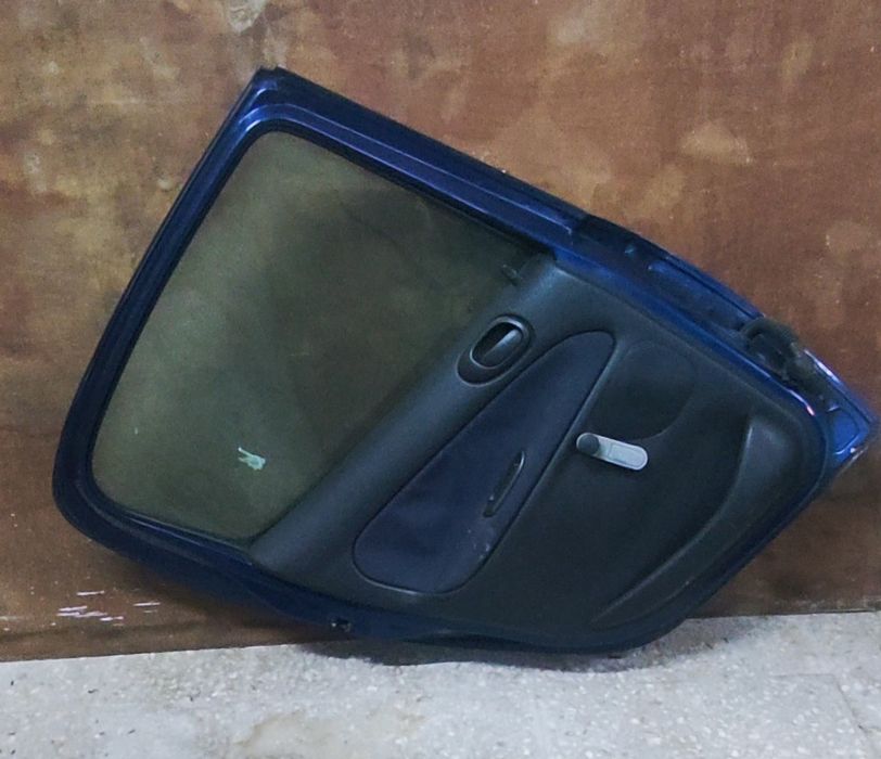 Porta Peugeot 206