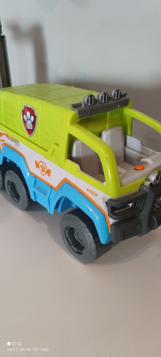 Ciężarówka z dżungli jungle auto samochód pojazd psi patrol