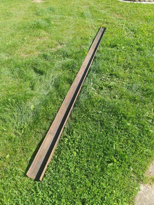 Ceownik stalowy hutniczy 120 (UPE / UPN) – długość 330 cm
