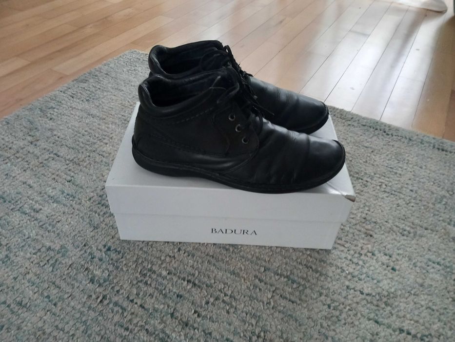 Półbuty Lasocki roz. 43