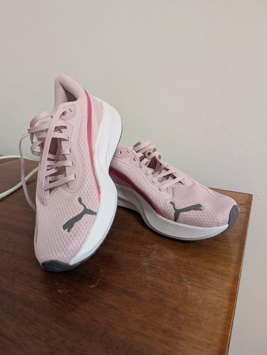 Кросівки Puma рожеві оригінал