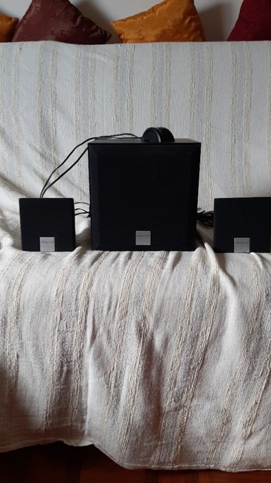 Sistema de Som Surrond Creative para Ligação PC