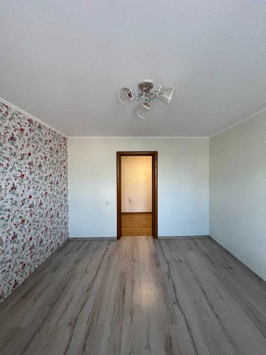 Частина будинку в центрі міста