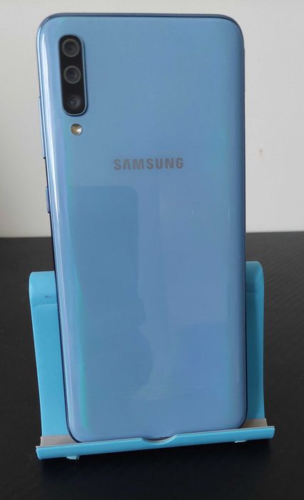 Samsung Galaxy A70 6,7" Super Amoled 6 GB / 128 GB NFC 32Mpx 4G LTE