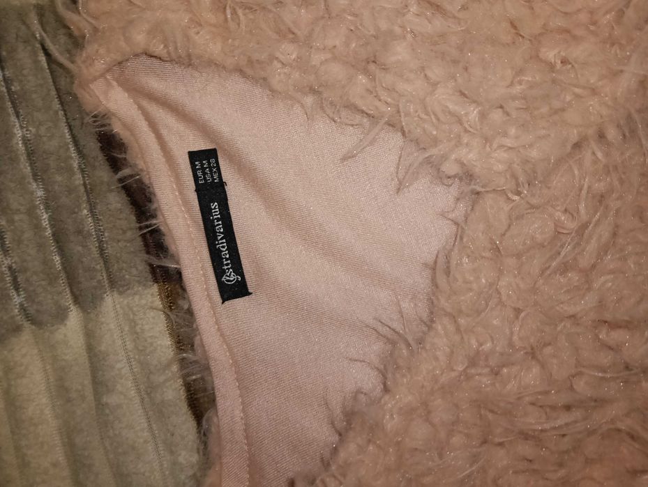 Жилетка Stradivarius размер М