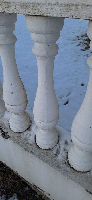 Tralki betonowe ogrodzeniowe