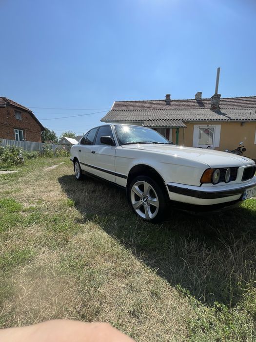 Бмв е34.