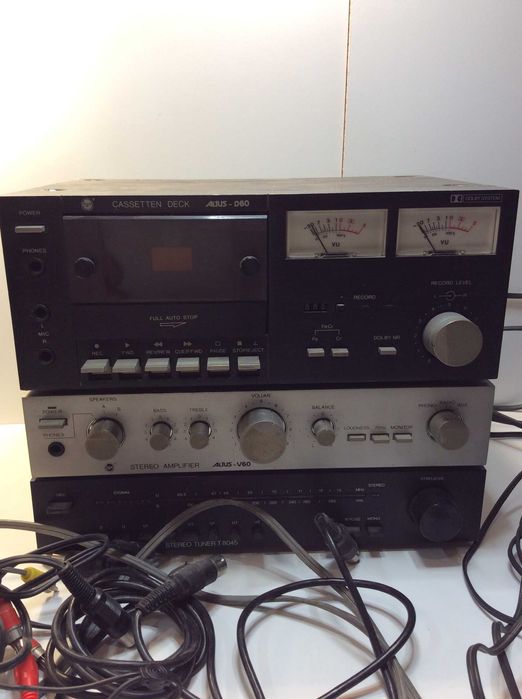 Wieża Kultowa z  PRL .