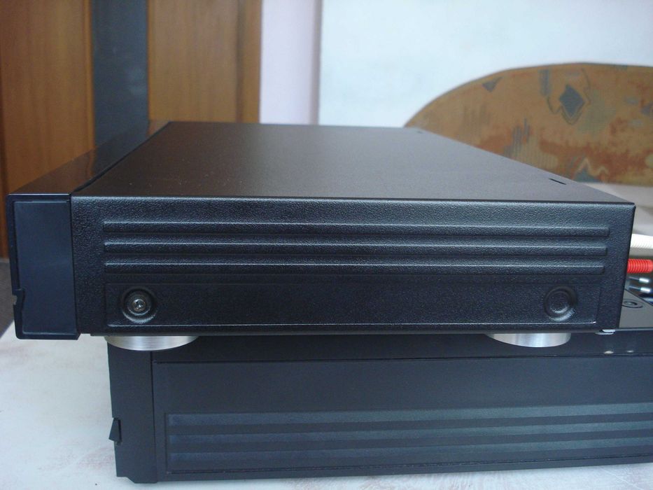 Еквалайзер "Philips" EQ-670