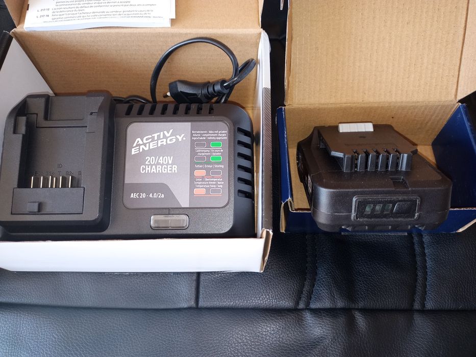 Ferrex зарядний Activ Energy 20/40V +акумулятор 20v