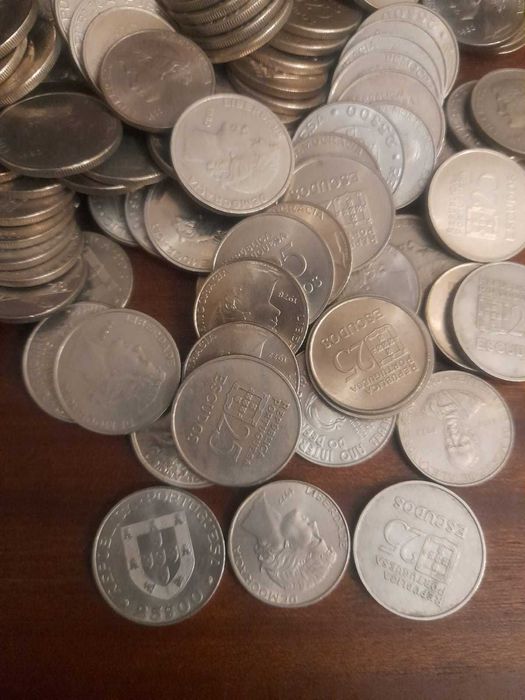 Moedas de 25$00 - conjunto de 149 moedas
