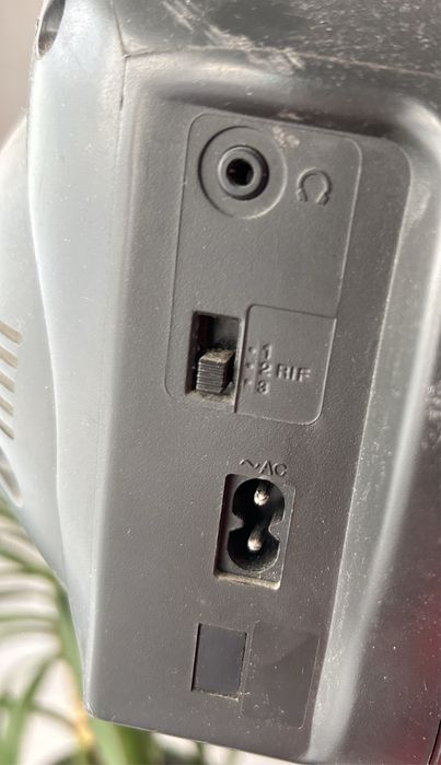 Магнітола LG (радіо, 2 касети, диск)