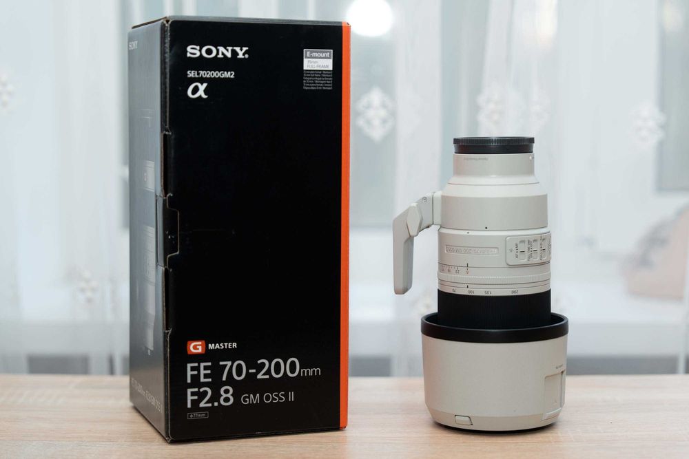 об'єктив Sony FE 70-200mm f/2.8 GM II
