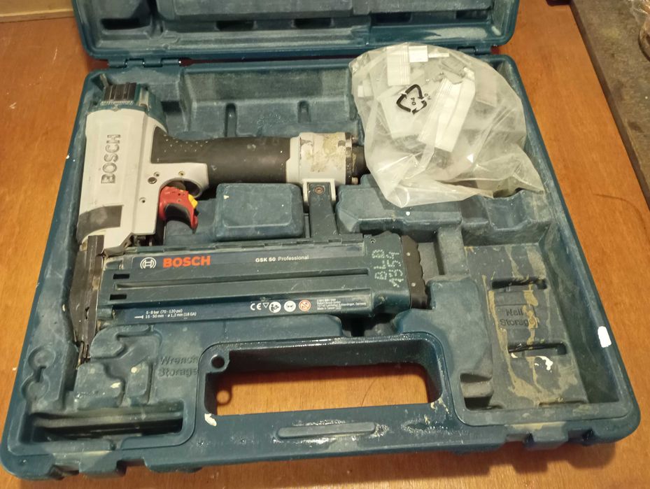 Bosch GSK 50 Professional Gwoździarka Pneumatyczna Sztyfciarka + Walizka