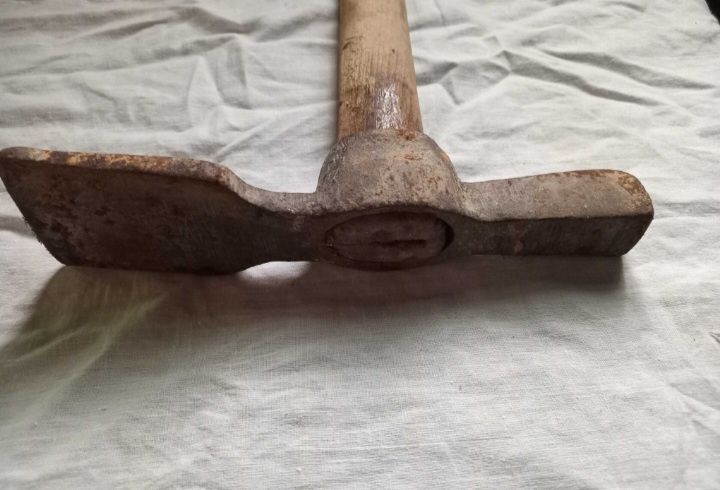 Кирка плиточника - каменщика ссср.