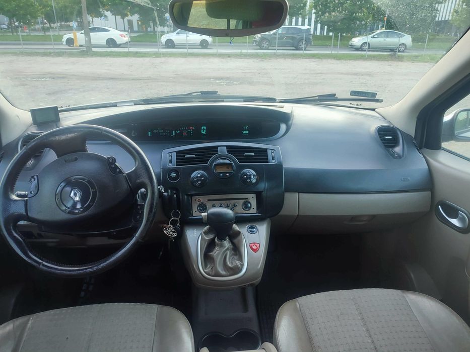 Renault Megane Scenic 2 2.0