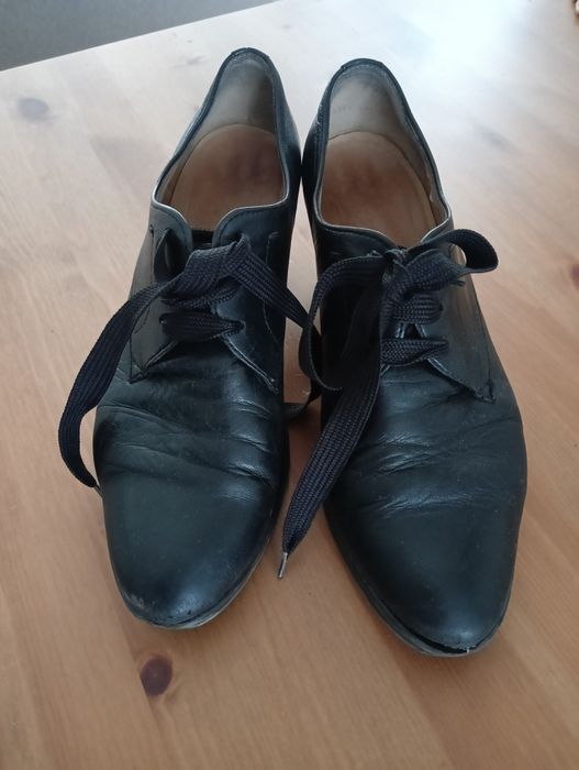 Skórzane buty Wojas 38 – dobry stan!