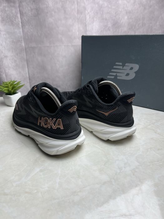 Кросівки Hoka Clifton 9 Розмір 41 Original Взуття